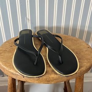 Dolce vita sandals